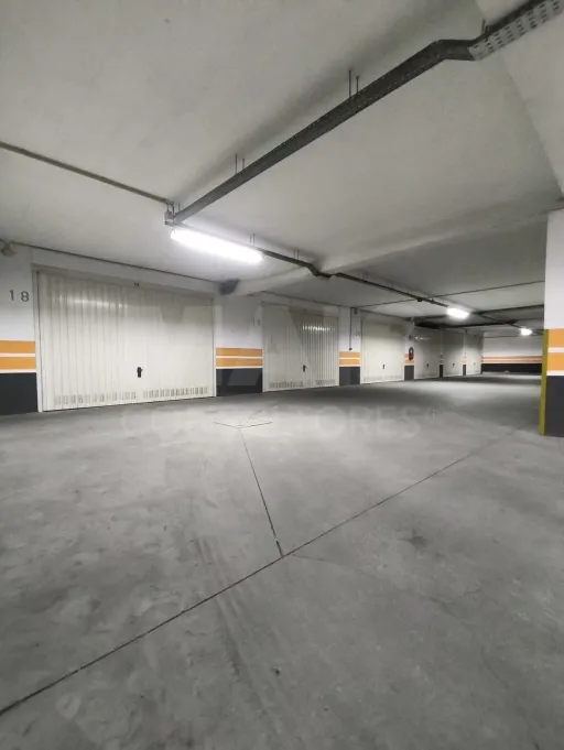 Apartamento T3 inserido em condomínio fechado no Porto Alto / Samora Correia