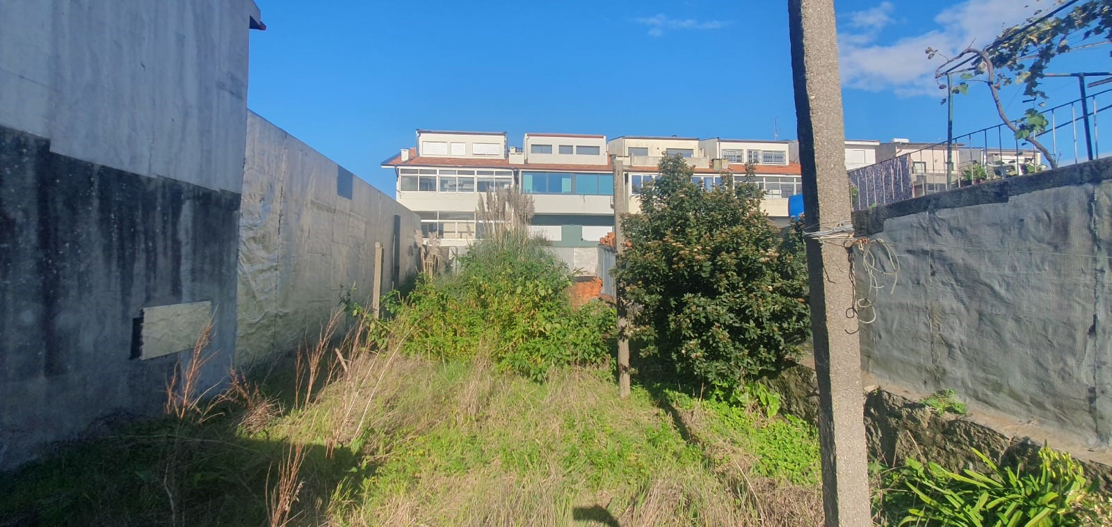 Moradia para remodelar em Ramalde (Pereiró) no Porto