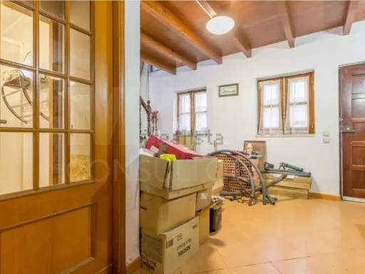 Onde o Mar é o seu Quintal: Refúgio Charmoso junto à praia de São João da Caparica