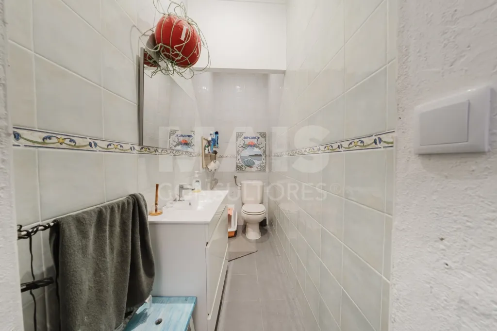 Investment property in downtown Peniche
