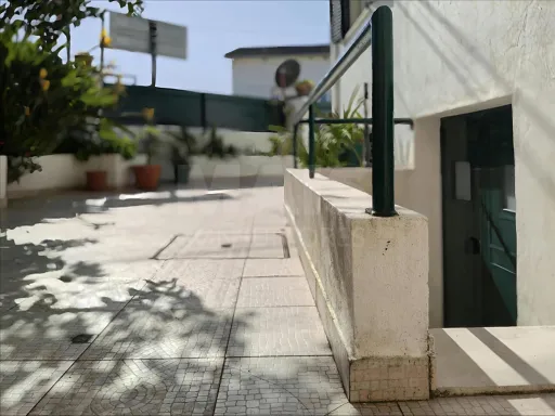 Moradia T4+2 c/ Churrasqueira, Logradouro & Parqueamento !