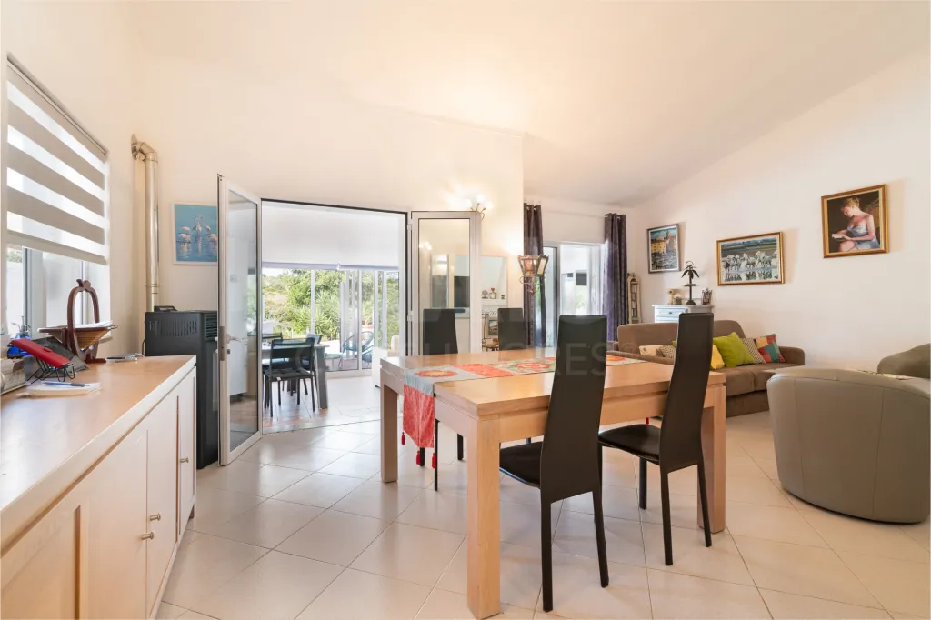 Moradia V3 em Albufeira com piscina