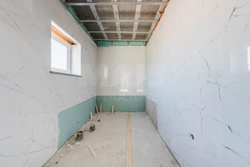 New 3 bedroom house