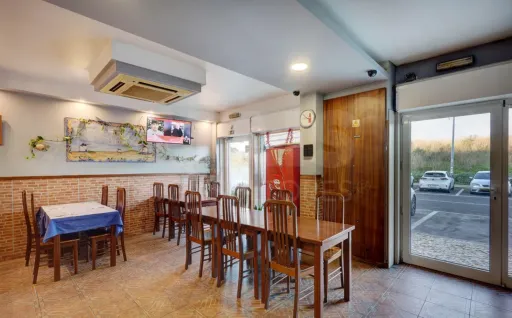 Loja e Restaurante na Amadora – Serra das Brancas