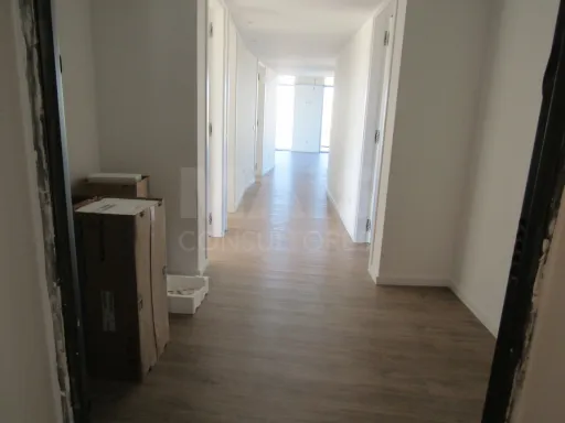 T4 Duplex | Vista Campo e Mar | Terraço Privativo >150 m² | Piscina | Jacuzzi