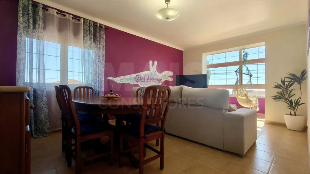 2-Bedroom + 1 Apartment in a Townhouse with a Terrace, Ocean View, Jacuzzi, and Parking!