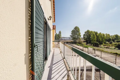 Moradia T3 inserida num terreno com 2516m2