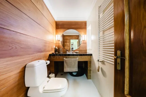 Moradia T5 em Lourinhã com Vista Mar, Piscina Aquecida e Jardim