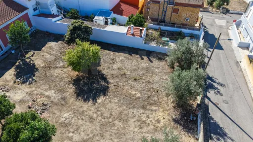 Terreno Urbano – 314,5 m² | Camarnal – Alenquer