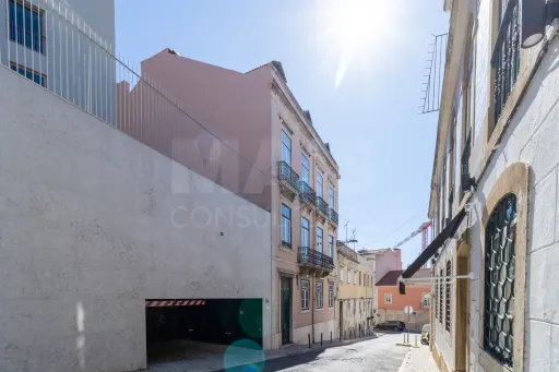T1 + 1 - Estrela, Lisboa
