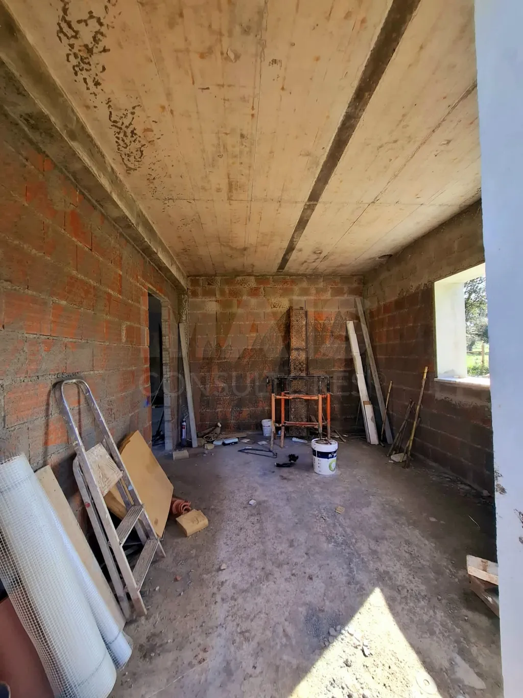 Quinta T4 com 9 mil m2 em Santiago do Cacém, Cercal do Alentejo