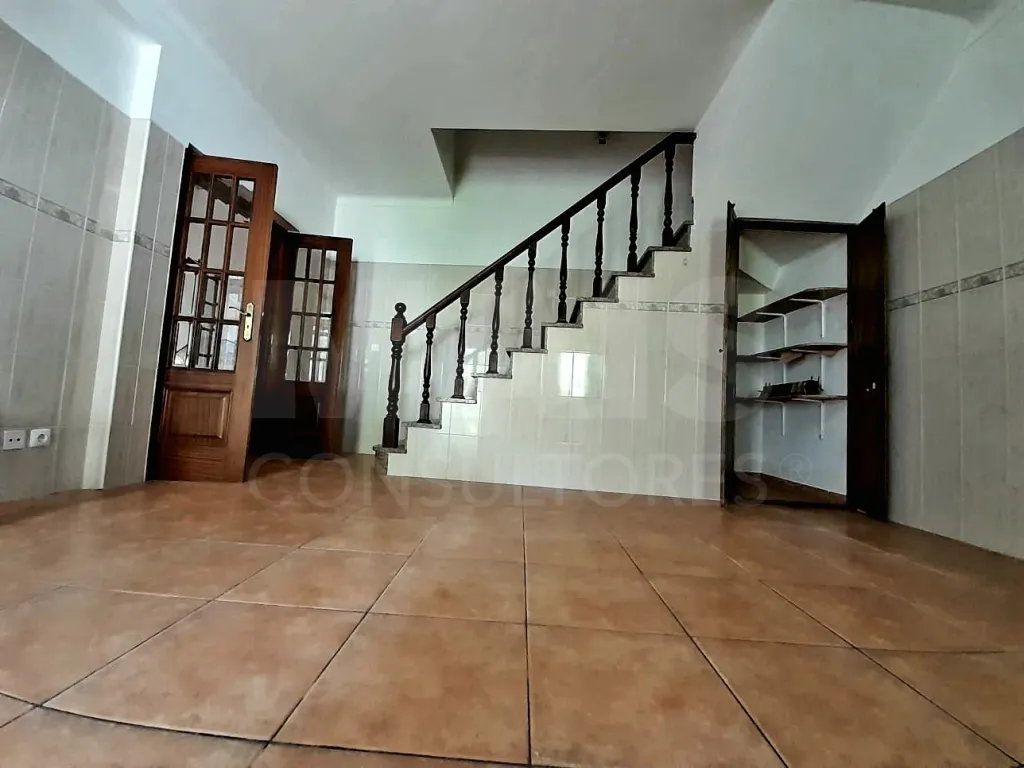 Moradia T3 Duplex com Terreno em Santiago do Cacém