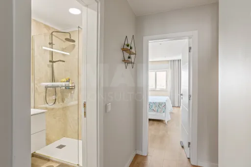 Top Floor | Fully Renovated 2-Bedroom Apartment | 2 Balconies | Unobstructed View