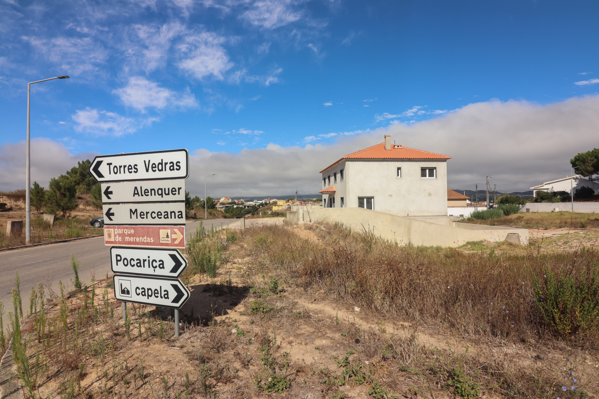 Moradia T3 nova em Olhalvo