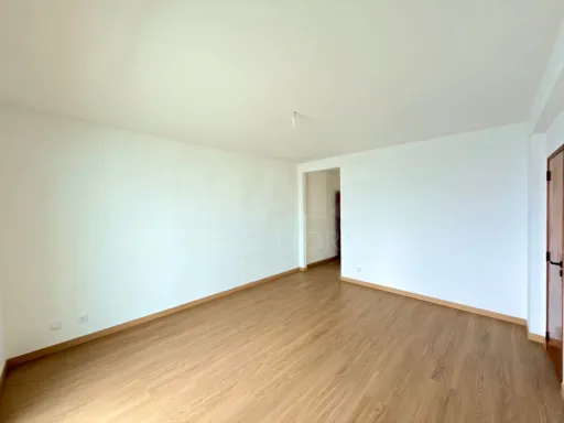 Apartamento T2 Renovado em Peniche – Oportunidade de Investimento!