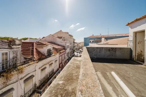 Prédio com Projeto para 7 fraçcões
