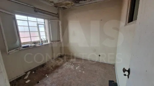 🏠 T2 Para Remodelação Total em Vila Franca de Xira