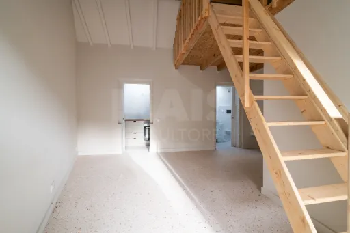 Moradia T1+1 totalmente renovada — moderna, acolhedora e com espaço exterior