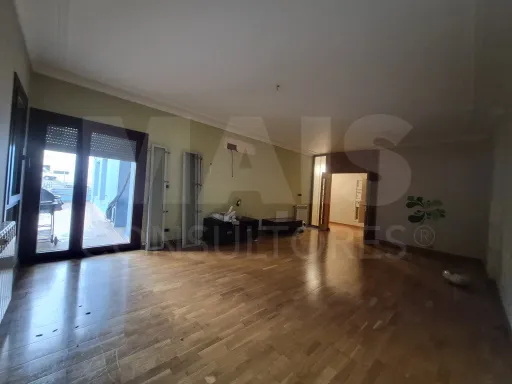 Exclusivo T2 em Condomínio Privado com Piscina