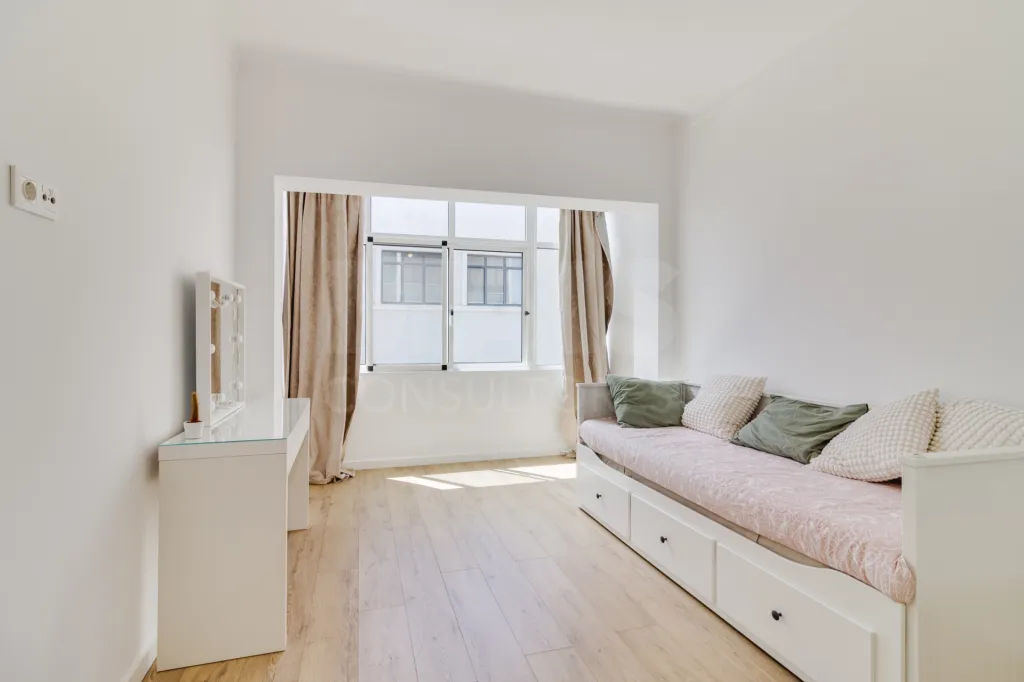 Apartamento T2 no Centro Histórico de Almada, junto à Casa da Cerca