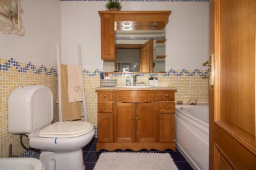 Apartamento T4 no Carregado