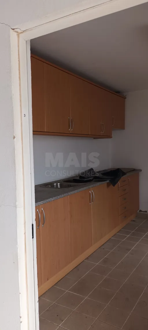 Terreno Urbano c/projecto de construção