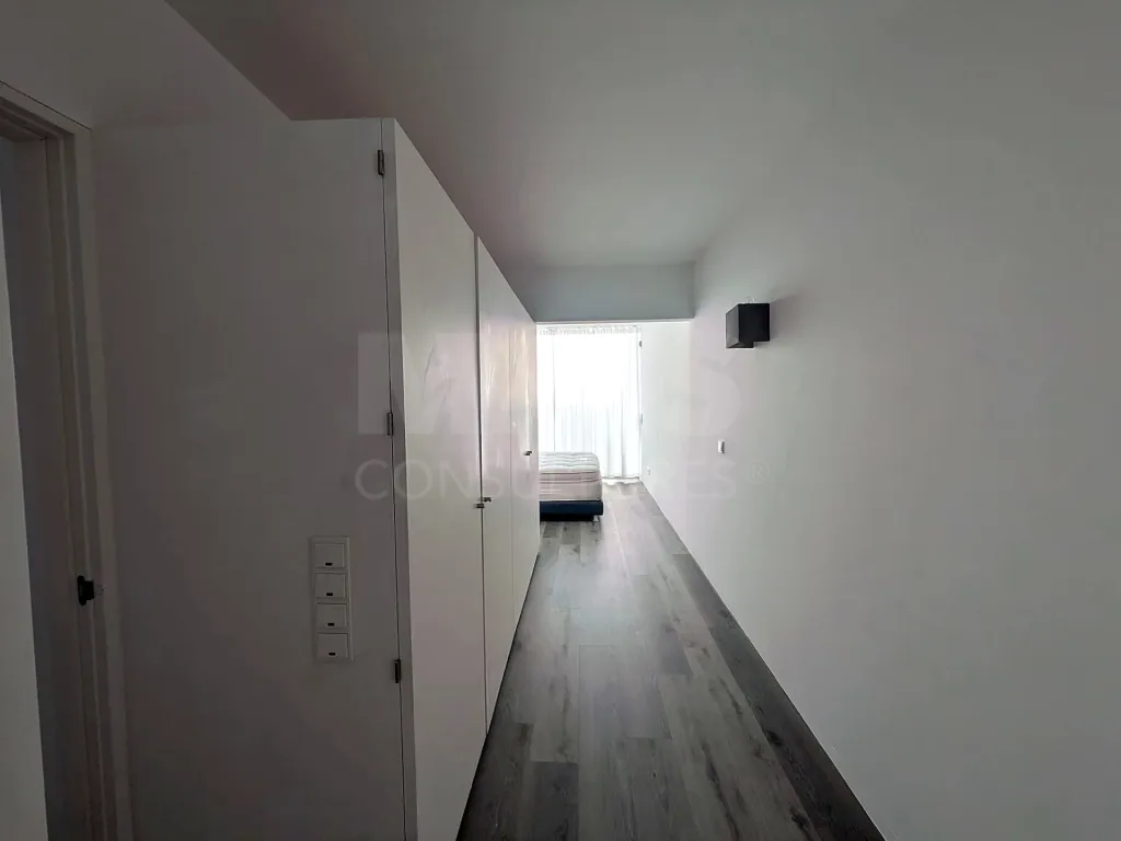 Moradia T2 com 2 suítes, jardim privativo e garagem no Bom Sucesso Resort