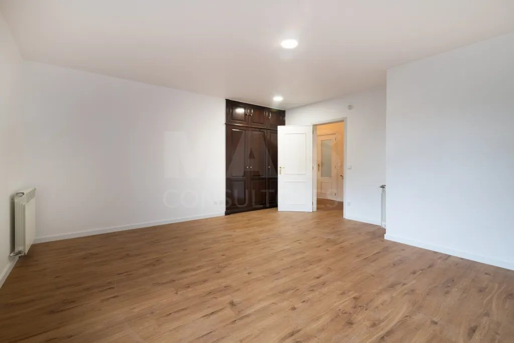 Moradia T5 Pombal Meirinhas Leiria
