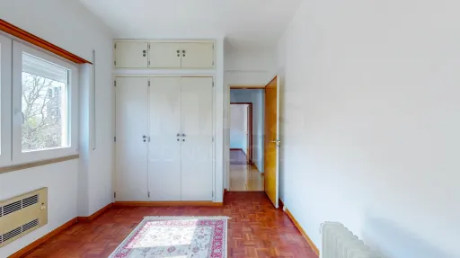 Apartamento T3 Remodelado no Centro de Oeiras | Elevador | 105 m² | Excelente Oportunidade