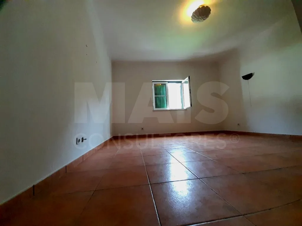 Moradia T3 Duplex com Terreno em Santiago do Cacém