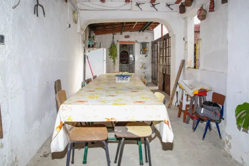 🏡 Moradia T4 com 247 m², 2 Garagens e Terreno | Canados, Alenquer