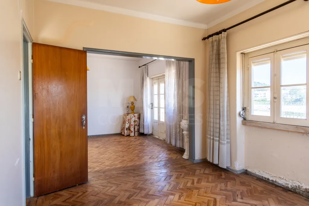 Single-Story 3-Bedroom House with 500 m² Lot | Just Outside Alcobaça