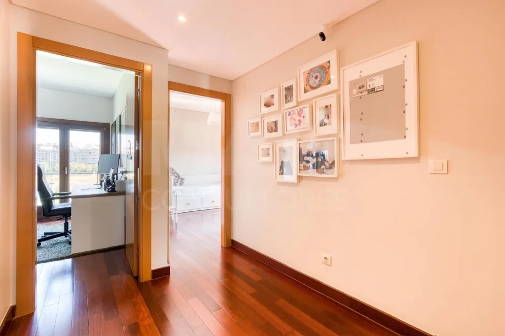 T4 Colinas do Cruzeiro , Obriverca com BOX 50m2