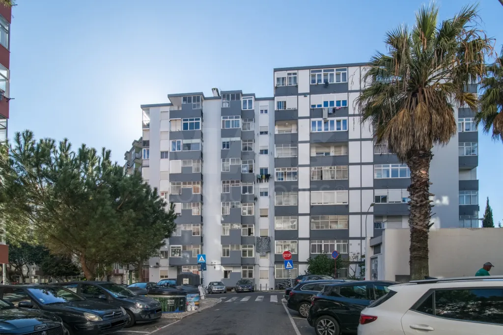 Apartamento T1 em Paço de Arcos