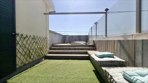 2-Bedroom + 1 Apartment in a Townhouse with a Terrace, Ocean View, Jacuzzi, and Parking!