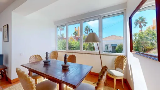 T2 in premium location|Estoril
