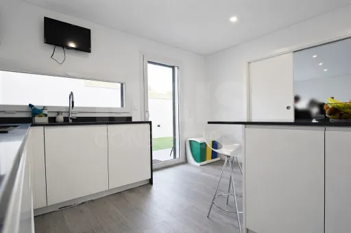 Moradia T4+1 Premium | Garagem | Terraços | Quintal