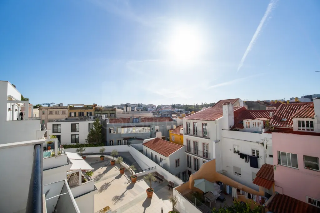 T2+1 em Condomínio Privado | 167 m² | 2 Lugares de Garagem | Jardim do Torel