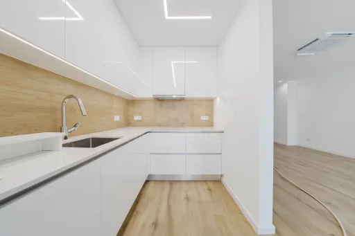 Apartamento T2 na Nazaré c/ 2 lugares de garagem