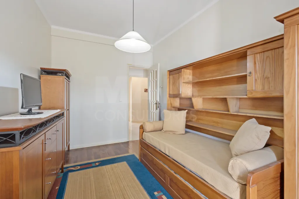 2 bedroom apartment in the center of Peniche