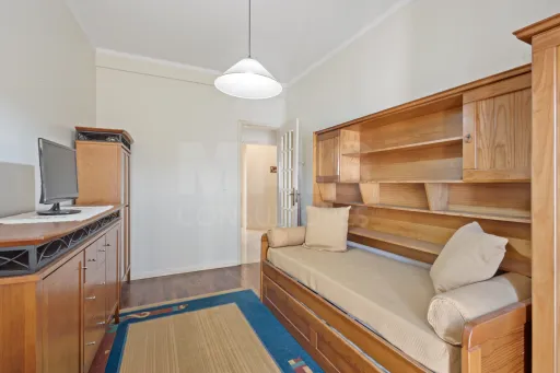 2 bedroom apartment in the center of Peniche
