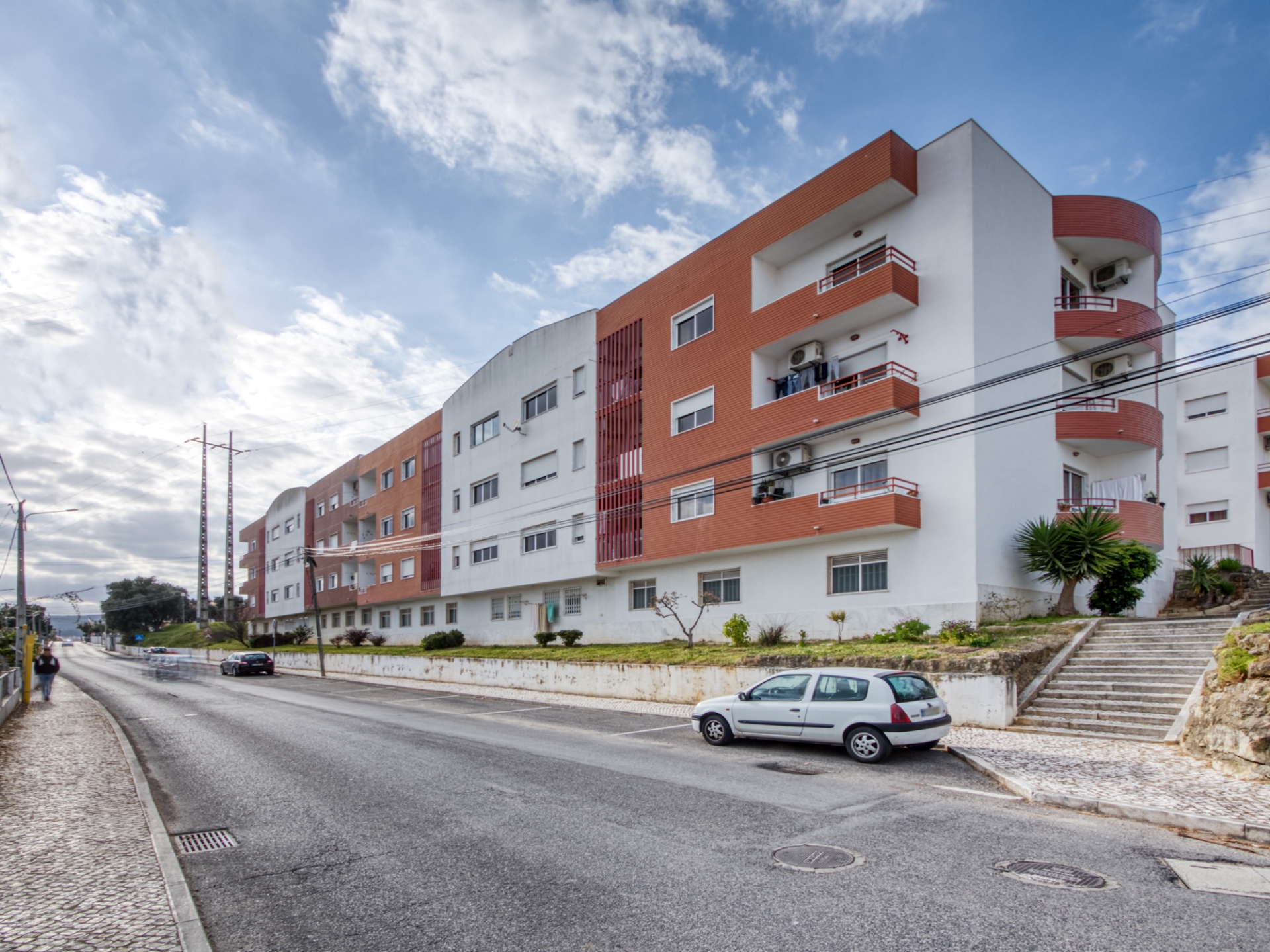 Fantástico apartamento T3 Remodelado com vista Rio no Sobralinho