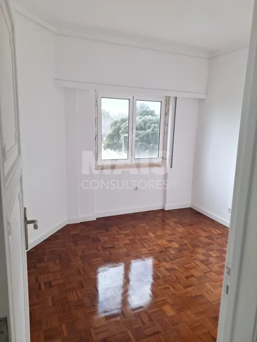 Apartamento T3 em Carcavelos, Cascais