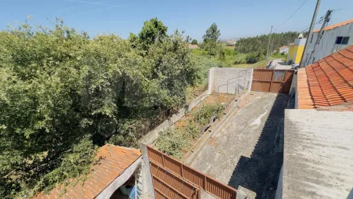 Moradia T5+1 Remodelada com Garagem, Anexo e Vista Panorâmica sobre o Campo -  Merendeiro - Lourinhã