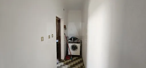 Moradia 2 Pisos centro Peroviseu c/ Terreno 500m2 e Garagem