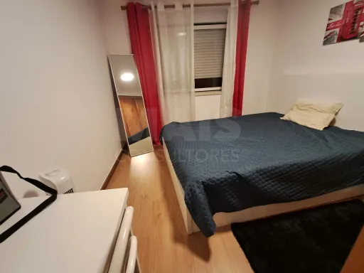 Partially Renovated 2-Bedroom Apartment in Turquel with Garage and Elevator