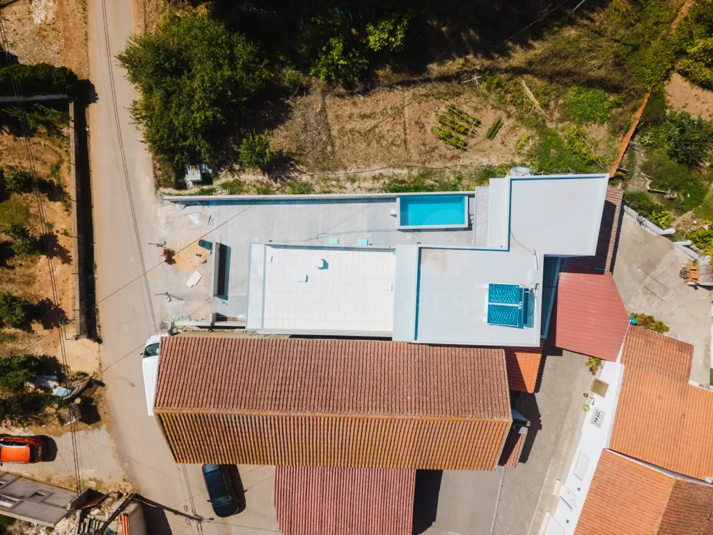 Moradia T3 Nova com Piscina