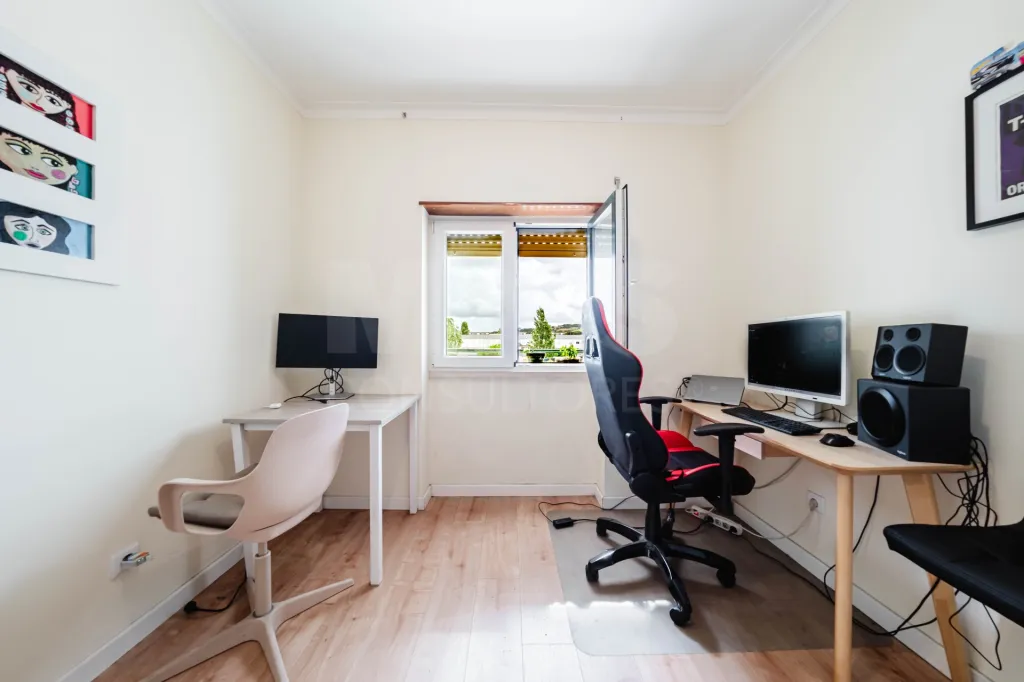 Oportunidade na Lourinhã – Apartamento T3 muito bem localizado!