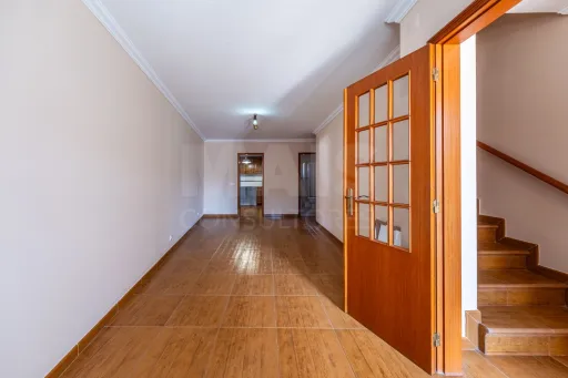 Moradia Geminada em Famalicão – Nazaré