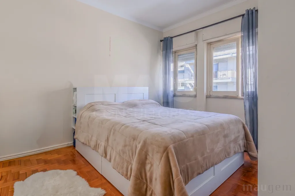 Apartamento T2 na Póvoa de Santo Adrião, Odivelas.